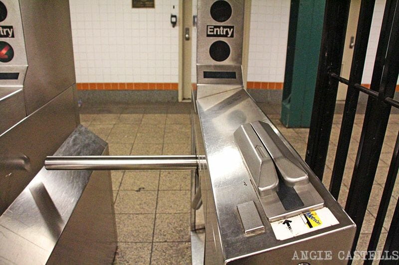 La tarjeta MetroCard de Nueva York - Los tornos