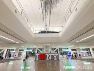 Cómo llegar a Nueva York desde el aeropuerto Laguardia - Transportes y precios