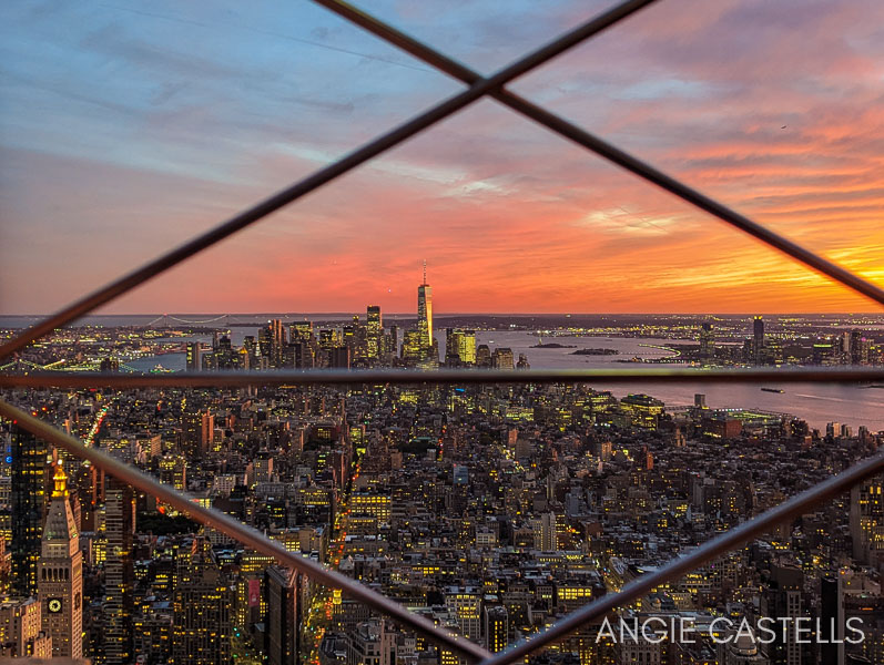 Un atardecer de otoño en Nueva York desde el Empire State Building