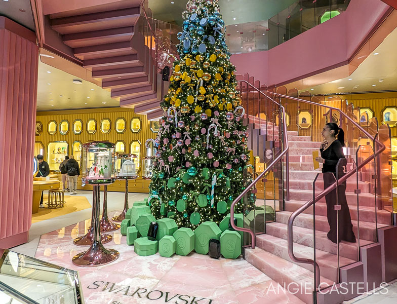 Decoraciones navidenas de Nueva York - Tienda Swarovski 5a Avenida 800